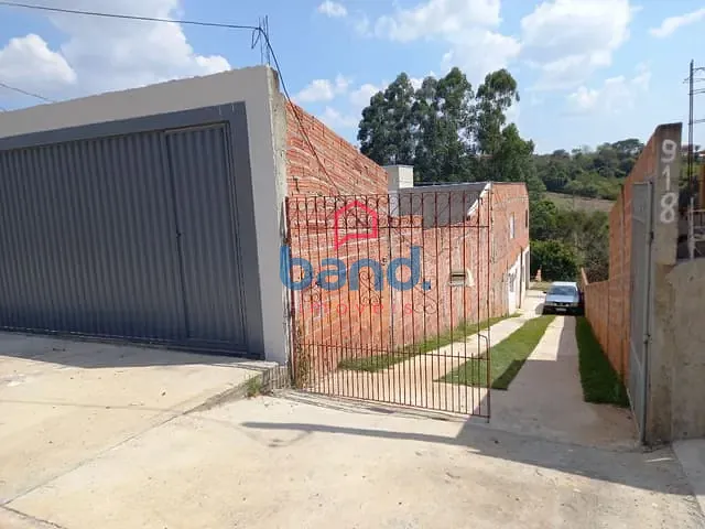 Chácara com 2526m² 3 quartos e 2 banheiros, à venda, no bairro Jardim Porungal em Porto Feliz