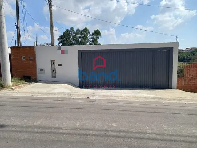 Chácara com 2526m² 3 quartos e 2 banheiros, à venda, no bairro Jardim Porungal em Porto Feliz