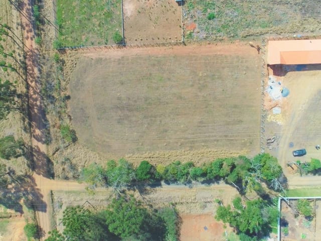 Chácara com 4000m², à venda, no bairro Periquitos em Ponta Grossa