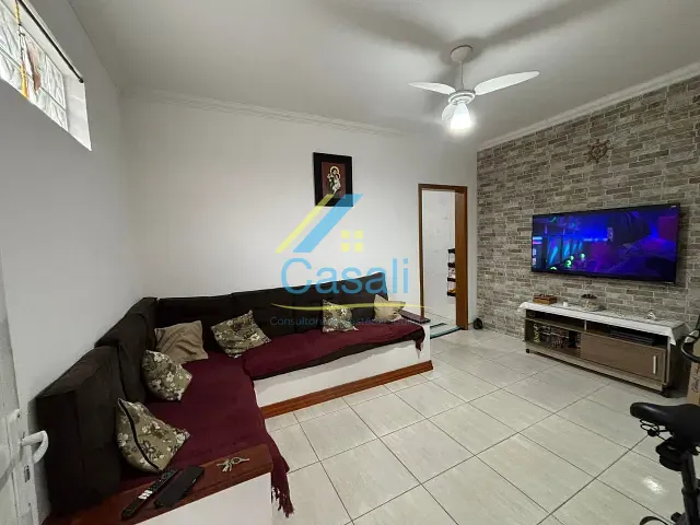 Casa com 150m² 2 quartos e 1 banheiro, à venda, no bairro Jardim Vinhas Do Sol (Mailasqui) em São Roque