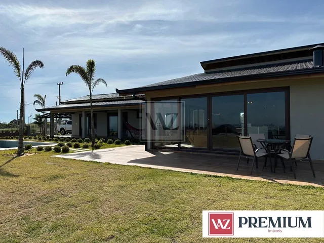 Chácara com 3850m² 3 quartos e 3 banheiros, à venda, no bairro Itaiacoca em Ponta Grossa