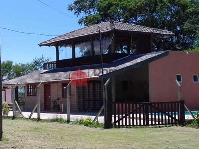 Chácara com 3000m², à venda, no bairro Massain em Pindamonhangaba
