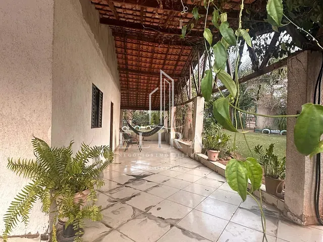 Chácara com 3700m² 2 quartos e 2 banheiros, à venda, no bairro Graminha em Limeira