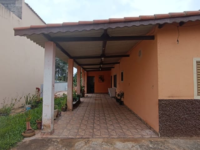 Chácara com 2100m² 4 quartos e 5 banheiros, à venda, no bairro PORTAL DE PIRAPORA em SALTO DE PIRAPORA