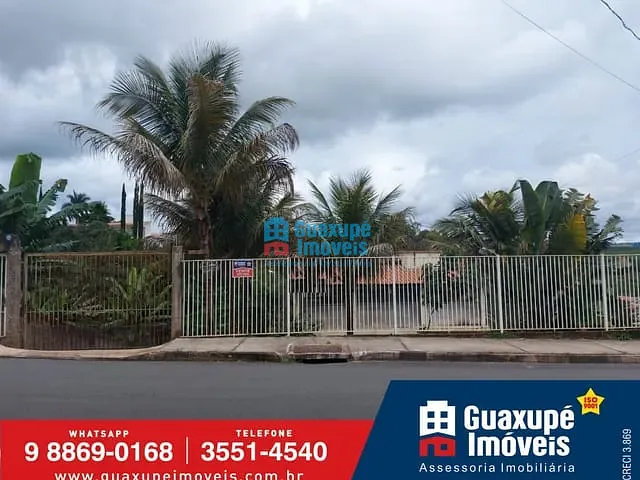 Chácara com 160m² 3 quartos e 3 banheiros, à venda, no bairro BOM JARDIM em GUAXUPÉ