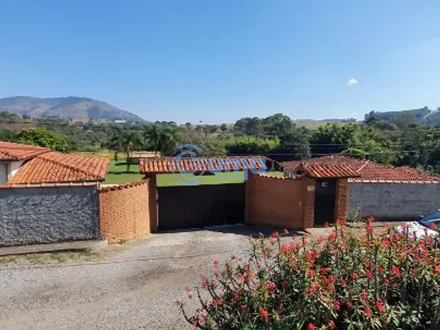 Chácara com 20000m² 5 quartos e 7 banheiros, à venda, no bairro Rio Acima em Vargem