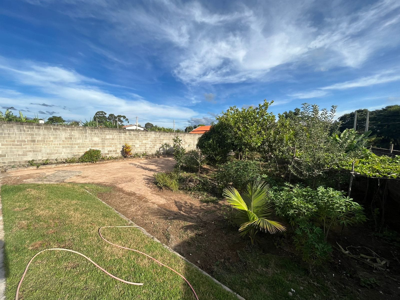 Chácara à venda com 1 quarto, 120m² - Foto 17