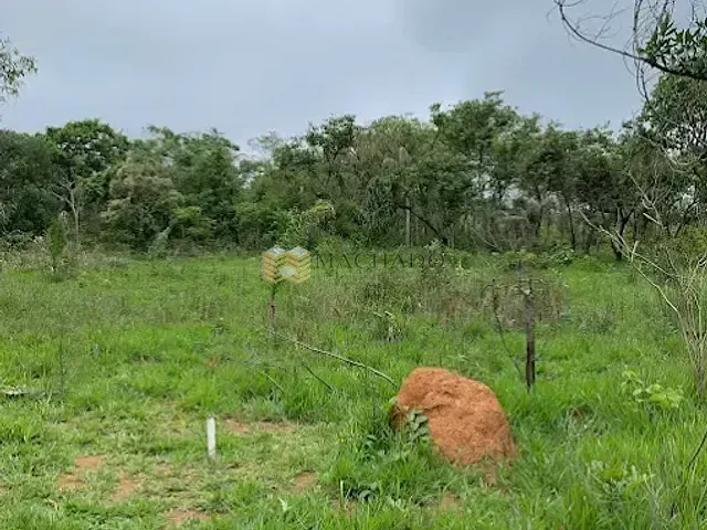 Terreno com 2000m², à venda, no bairro Mato Dentro em Francisco Morato