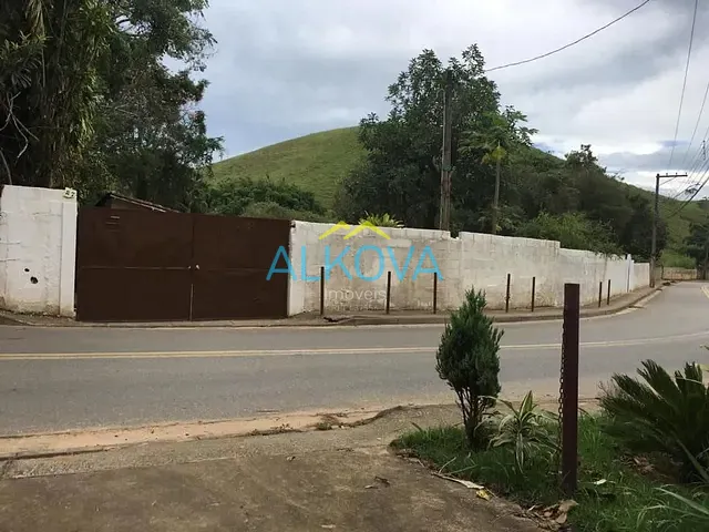Chácara com 3800m² 2 quartos e 2 banheiros, à venda, no bairro Buquirinha II em São José dos Campos