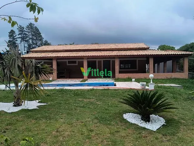 Chácara 3 quartos e 2 banheiros, à venda, no bairro Chácara San Martin I em Itatiba