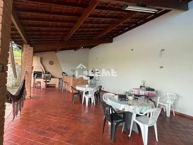 Chácara 3 quartos e 2 banheiros, à venda, no bairro Vila Lambari em Mococa