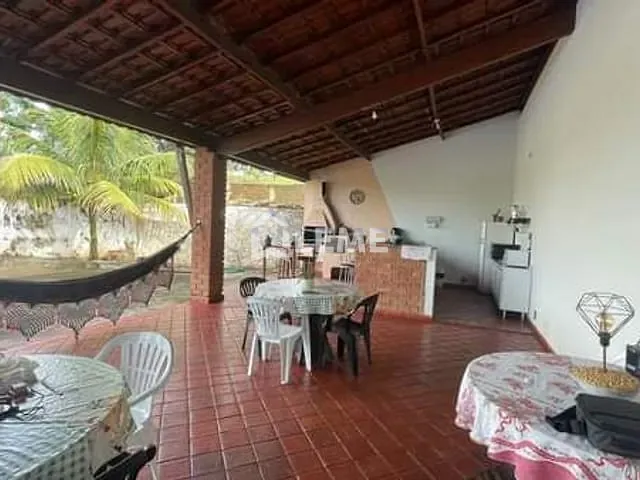 Chácara 3 quartos e 2 banheiros, à venda, no bairro Vila Lambari em Mococa