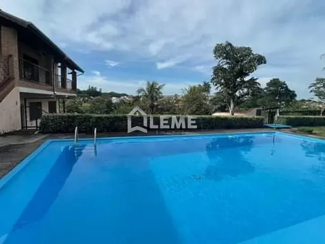 Chácara 3 quartos e 2 banheiros, à venda, no bairro Vila Lambari em Mococa