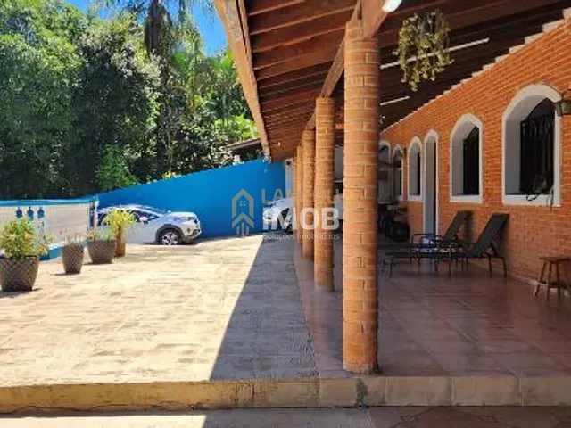 Chácara com 3000m² 5 quartos e 4 banheiros, à venda, no bairro Sítio do Mursa em Várzea Paulista