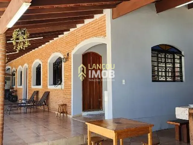 Chácara com 3000m² 5 quartos e 4 banheiros, à venda, no bairro Sítio do Mursa em Várzea Paulista