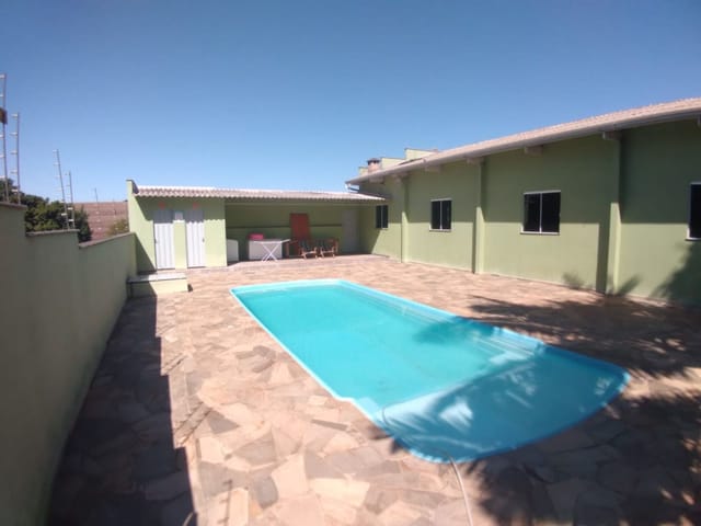 Chácara com 3030m² 1 quarto e 4 banheiros, à venda, no bairro Jardim Silvino em Cambé