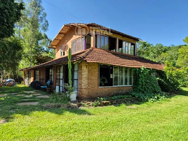 Chácara com 24200m² 3 quartos e 3 banheiros, à venda, no bairro RURAL em Ibiporã