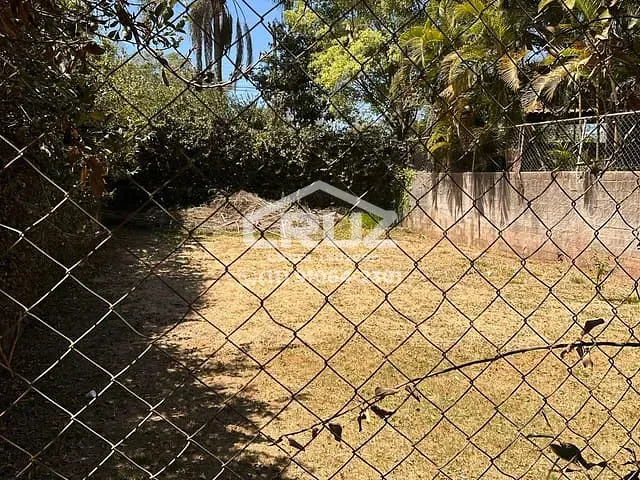 Chácara 2 quartos e 2 banheiros, à venda, no bairro Aldeia Ivoturucaia em Franco da Rocha