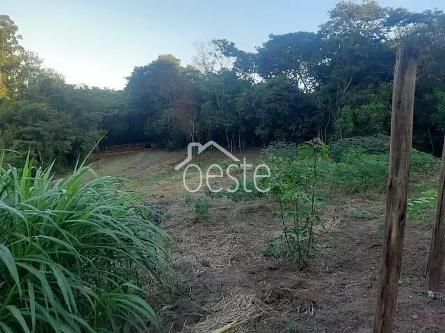 Chácara com 1710m² 1 quarto e 1 banheiro, à venda, no bairro Residencial Furlan em Santa Bárbara D'Oeste