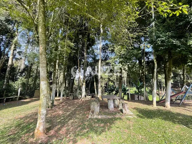 Chácara com 4453m² 3 quartos e 2 banheiros, à venda, no bairro Umbará em Curitiba