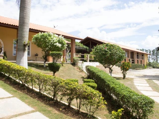 Foto do Chácara - Chácara com 7 dormitórios à venda, 5554 m² por R$ 1.675.000,00 - Veraneio Irajá - Jacareí/SP | RUSSI IMÓVEIS