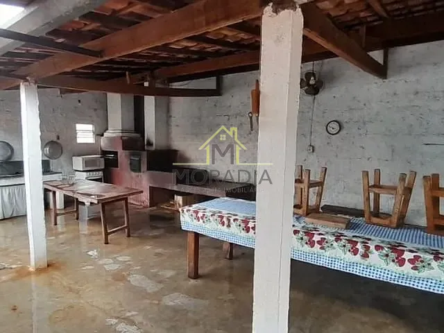 Chácara com 2711m² 3 quartos e 2 banheiros, à venda, no bairro Taboão em Guaxupé