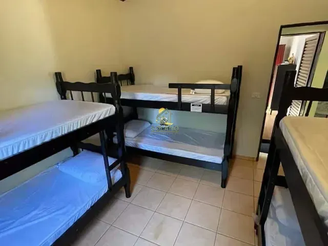 Chácara com 9m² 2 quartos e 3 banheiros, à venda, no bairro Centro em Morrinhos