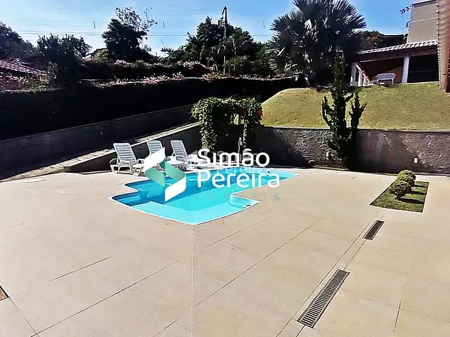 Chácara com 1750m² 4 quartos e 4 banheiros, à venda, no bairro Balança em Simão Pereira
