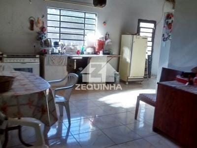 Sítio à venda com 2 quartos, 80m² - Foto 2