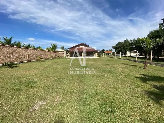 Chácara com 1300m² 3 quartos e 2 banheiros, à venda, no bairro Pinheirinho em Taubaté