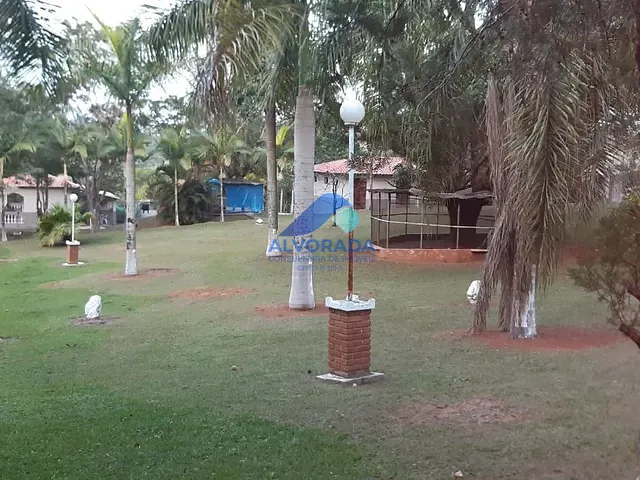 Chácara com 100m² 6 quartos e 6 banheiros, à venda, no bairro Veraneio Irajá em Jacareí