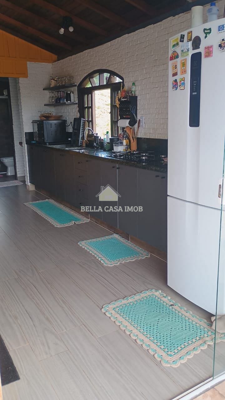 Chácara à venda com 1 quarto, 100m² - Foto 2