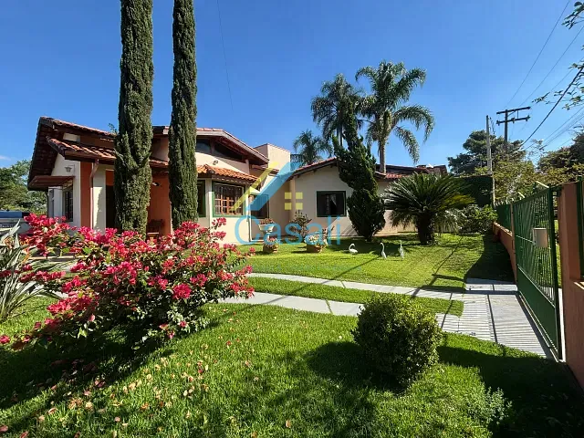 Chácara com 1022m² 4 quartos e 4 banheiros, à venda, no bairro Paruru em Ibiúna