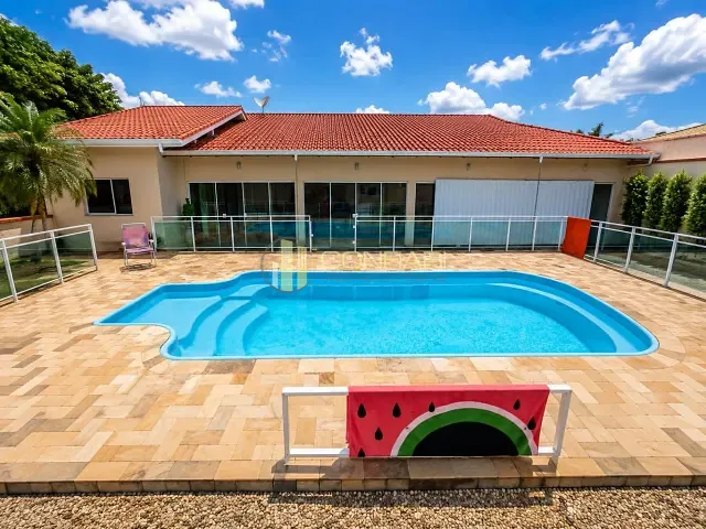Chácara com 1100m² 4 quartos e 3 banheiros, à venda, no bairro Nova Descoberta em Tijucas