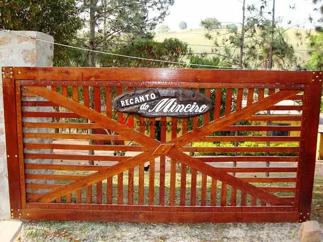 Chácara à venda, no bairro Bairro Pedras de Ouro em Itatiba