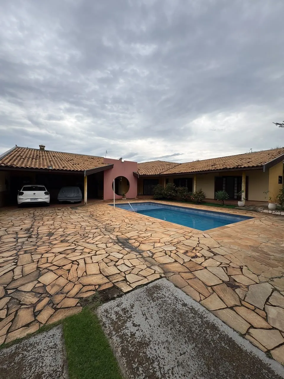 Chácara, 2 quartos, 1040 m² - Foto 1