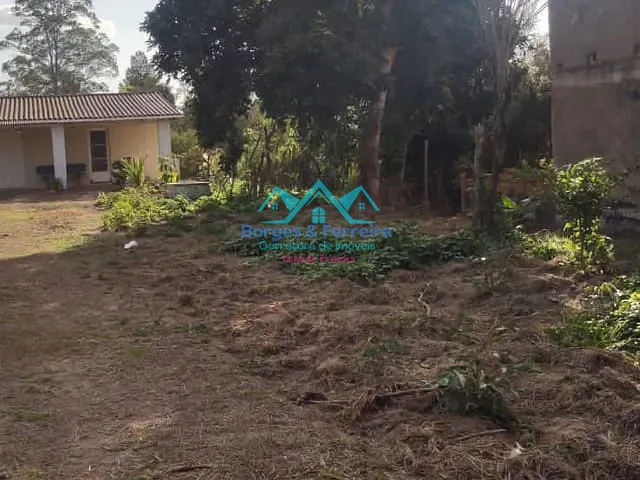 Chácara com 1800m² 3 quartos e 3 banheiros, à venda, no bairro Carafá em Votorantim