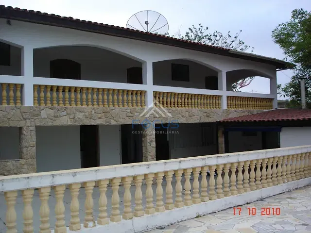 Chácara com 5300m² 6 quartos e 5 banheiros, à venda, no bairro Ivoturucaia em Jundiaí