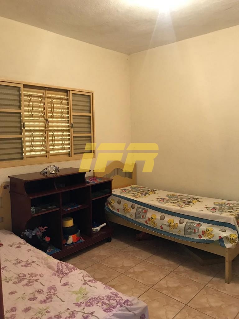 Chácara, 3 quartos, 2398 m² - Foto 9