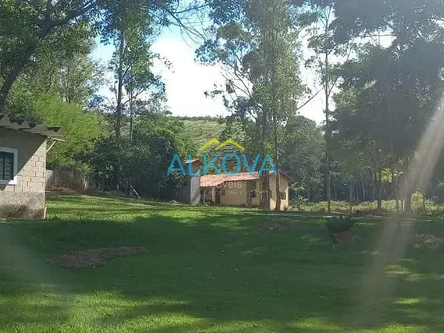 Chácara com 121000m² 2 quartos e 2 banheiros, à venda, no bairro Costinha em São José dos Campos