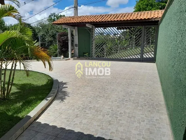 Chácara com 1076m² 3 quartos e 3 banheiros, à venda, no bairro Corrupira em Jundiaí