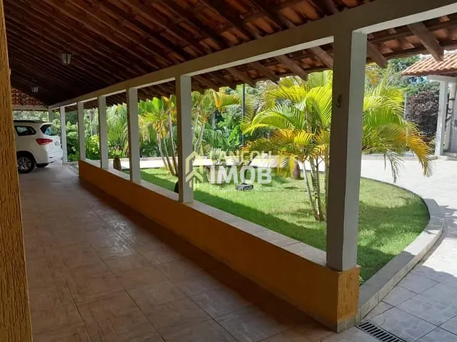 Chácara com 1076m² 3 quartos e 3 banheiros, à venda, no bairro Corrupira em Jundiaí
