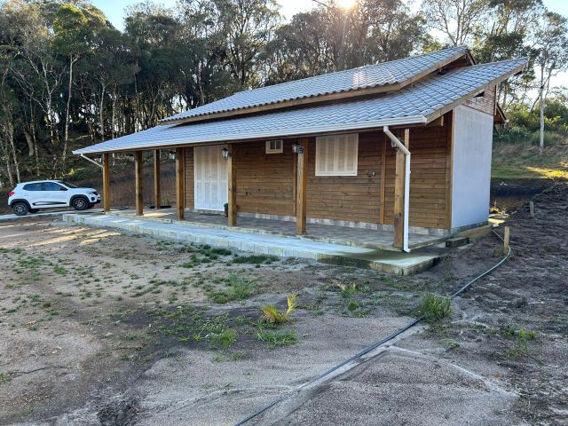 Chácara com 2100m² 2 quartos e 2 banheiros, à venda, no bairro Rancho da Amizade em Rancho Queimado