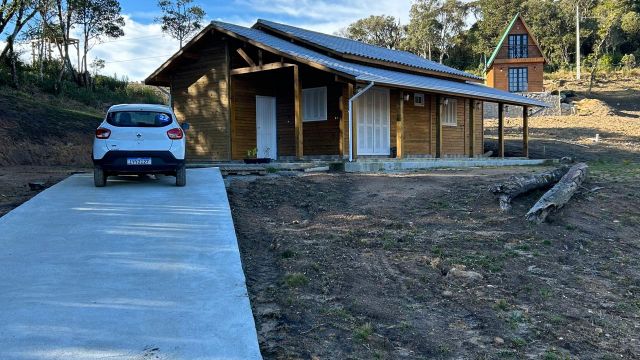 Chácara com 2100m² 2 quartos e 2 banheiros, à venda, no bairro Rancho da Amizade em Rancho Queimado