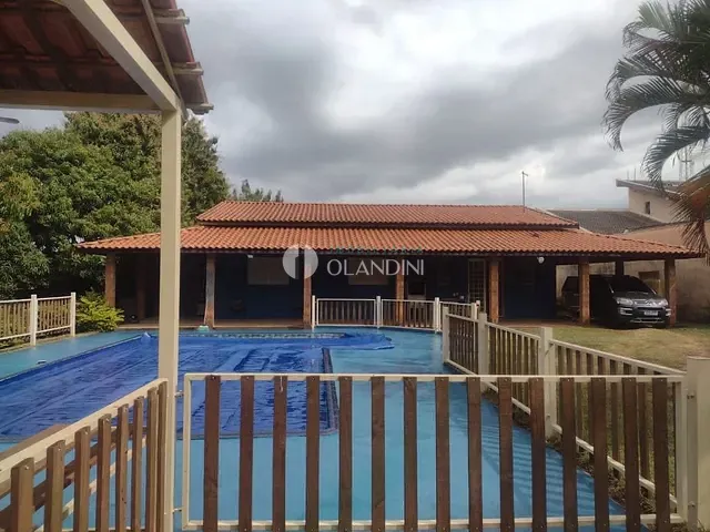 Chácara com 2000m² 3 quartos e 2 banheiros, à venda, no bairro Parque Das Flores em Artur Nogueira