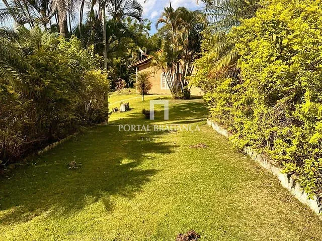 Chácara com 29470m² 6 quartos e 5 banheiros, à venda, no bairro Serrinha em Vargem