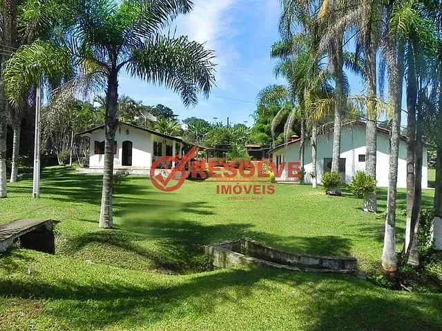 Chácara com 10500m² 10 quartos e 5 banheiros, à venda, no bairro CHÁCARAS GUANABARA em Guararema