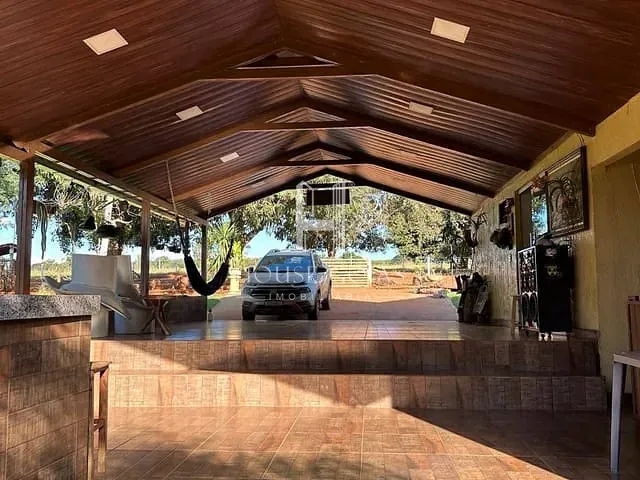 Chácara com 24200m² 3 quartos e 2 banheiros, à venda, no bairro Rural em Hidrolândia