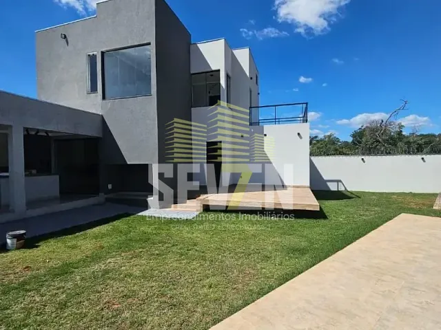 Chácara com 500m² 4 quartos e 5 banheiros, à venda, no bairro Vale do Igapó em Bauru