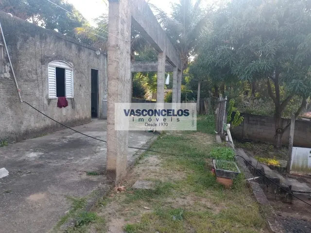Chácara com 1097m² 3 quartos e 1 banheiro, à venda, no bairro Jardim Majestic em São José Dos Campos
